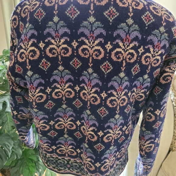 Icelandic Lined Cardigan - Picture 3 of 8